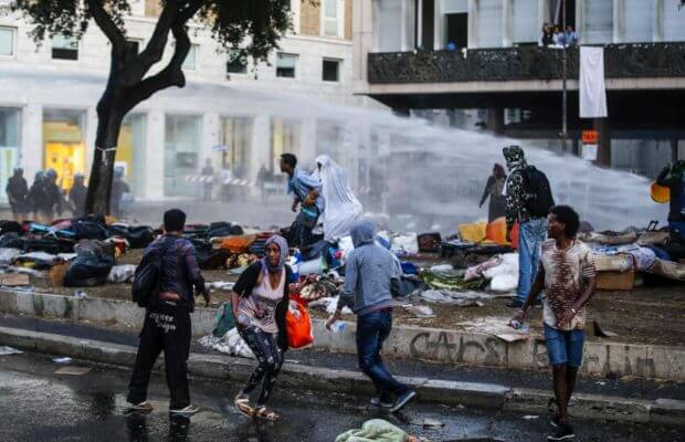 Utrikeseskortör om utvisningskollaps: ”Point of no return är passerat med råge”