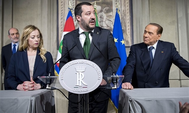 Salvini förklarar Italiens nya migrationslagar – och kastar en känga åt EU