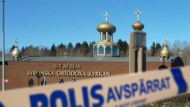 Bombattentat mot syriansk-ortodox kyrka i Södertälje