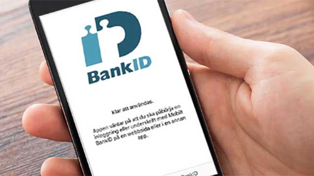 ID-kapningarna mot äldre – hör hur bedragaren på bruten svenska försöker lura sitt offer