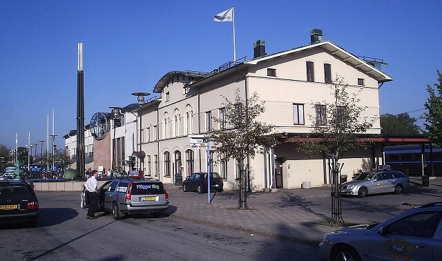 Bröder bakom brutal misshandel av polis frisläppta