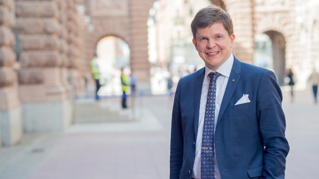 Talmannen höll presskonferens: återkommer med besked