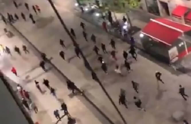 Över 100 gripna efter våldsamma upplopp i Paris och Lyon – polisen skulle ”rensas ut”