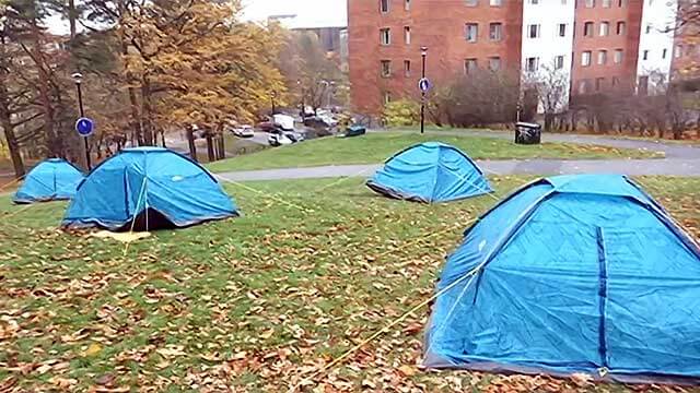 UPPGIFTER: Media kände hela tiden till att tältlägret i Solna var en bluff