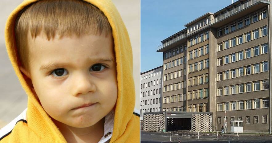 Tyska barn tränas att spionera mot sina föräldrar med högeråsikter