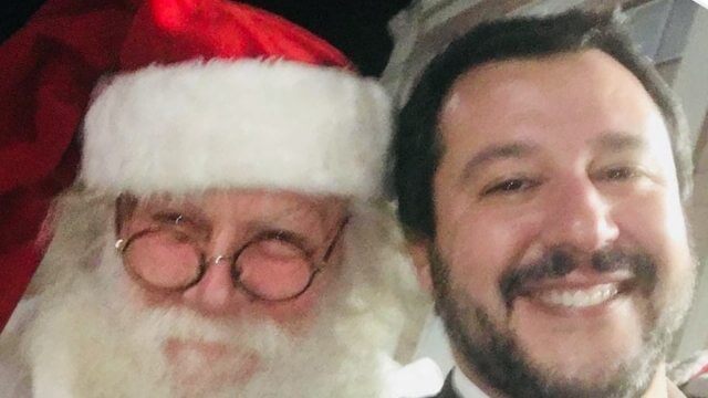 Salvini: ”God jul – hoppas ingen blir kränkt”