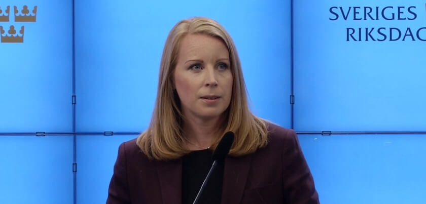 KLART: Stefan Löfven i fyra år till