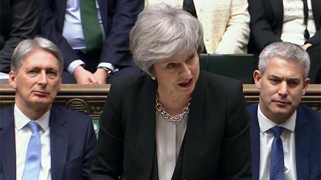 May fick underhusets mandat att förhandla om Brexit-avtal, men EU säger nej