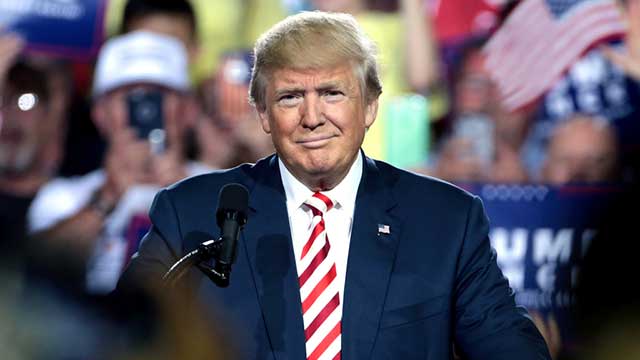 Trump öppnar statsapparaten – hoppas bryta Demokraternas förhandlingsvägran