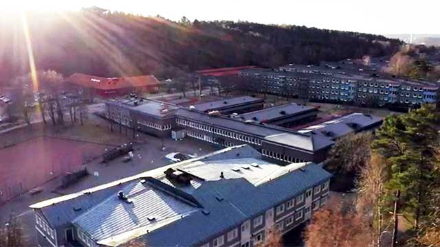 Våld, vapen och hot vardag i Göteborgs grundskolor: ”Som att vara tillbaka i Syrien”