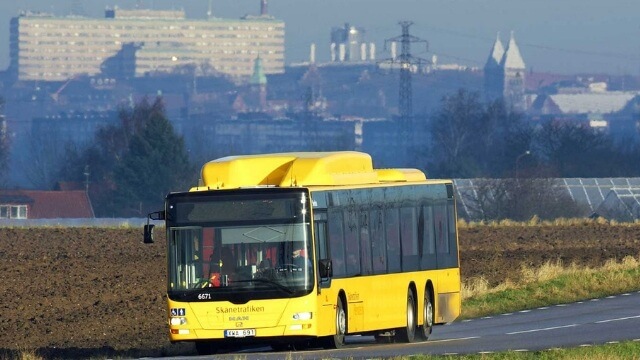Ungdomsgäng fick inte ta med cykel – misshandlade busschaufför med slag och sparkar