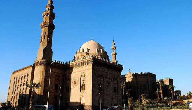 Hemlig brittisk rapport: 3 000 barn sätts i ’jihadskolor’ varje sommar