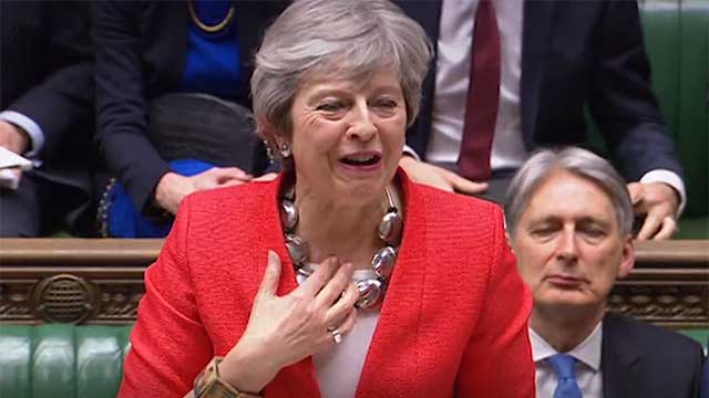 Parlamentet röstade nej till hård brexit