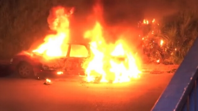 Våg av bilbränder under veckan – 14 bilar brann i södra Stockholm