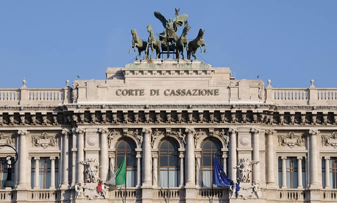 Kvinna ansågs vara för maskulin och oattraktiv för att kunna våldtas