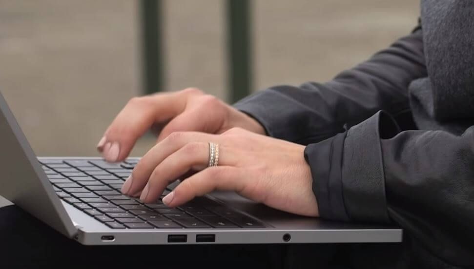 Åldersgräns på brittiskt porrsurfande snart verklighet