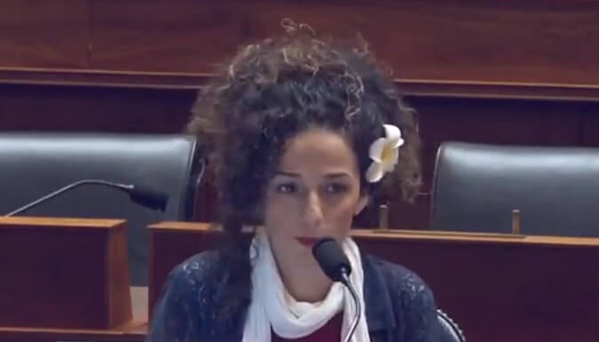 Iransk kvinnorättskämpe till attack mot den ’feministiska’ svenska regeringen