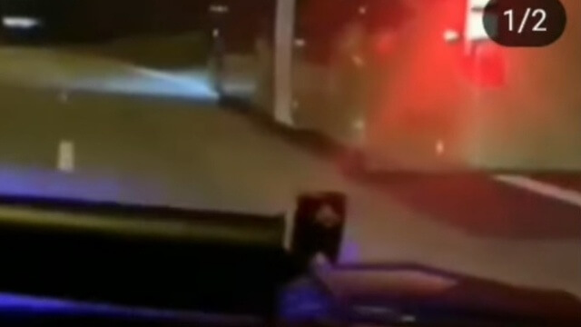 VIDEO: Invandrare utger sig för att vara poliser – stoppar lokalbussar