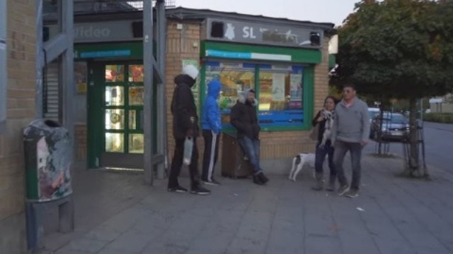 45-årig centrumbesökare blev sparkad blodig av ungdomsgäng – utreds som hatbrott