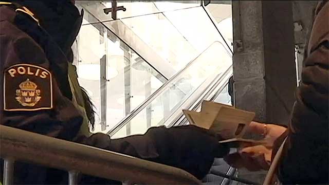 Hundratusentals vistas i Sverige utan styrkt identitet: ”Vi har helt tappat kontrollen över vilka som är här”