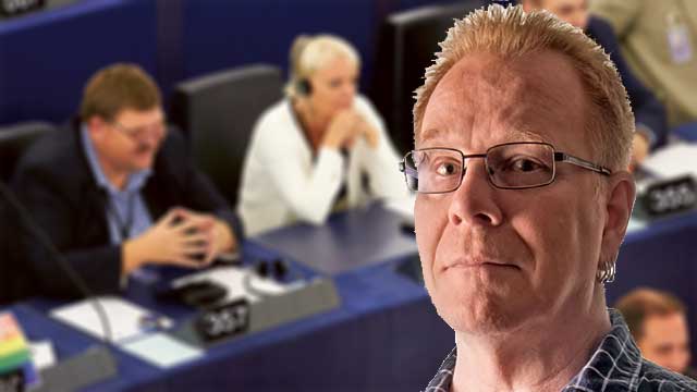 Med sådan krishantering behöver SD inga fiender