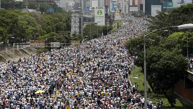 Efter kommunismens sammanbrott: migranter från Venezuela näst största asylgrupp i EU