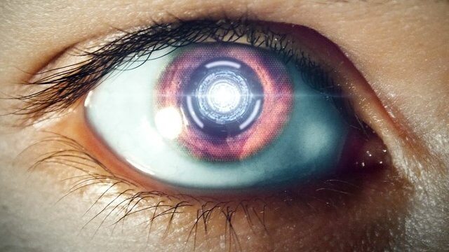 Robotiska kontaktlinser tillåter användarna att zooma genom att blinka