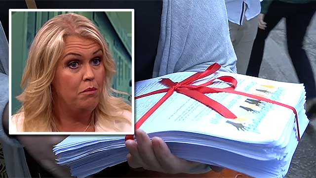 Personal i äldreomsorgen i riksomfattande protest mot nedskärningarna