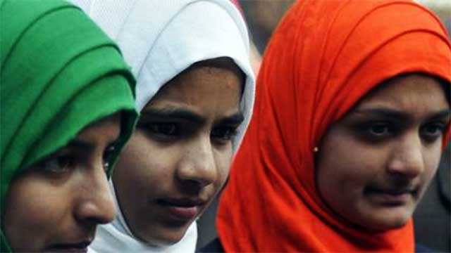 Fortsatt sexualisering av muslimska småflickor om skolor och Skolverket får bestämma