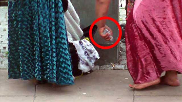 Hitresta kvinnor låtsades vara tiggare men sålde knark