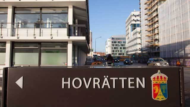 Malmö tingsrätt får bakläxa: hora-tillmälen och hot att våldta föräldrar brottsligt