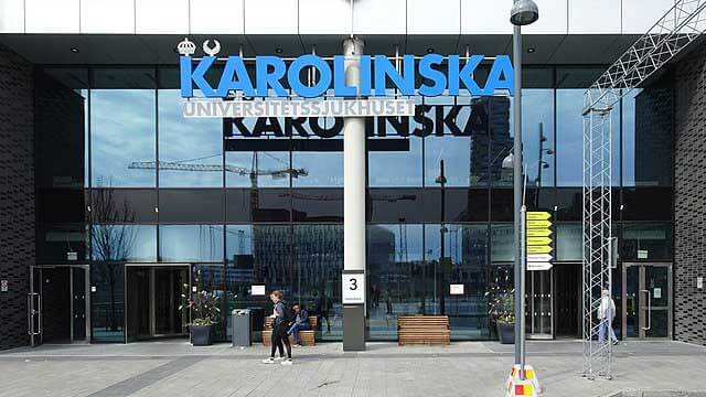 Undermålig luftkonditionering på rekorddyra Nya Karolinska – kall dryck till operationsteamen dras in