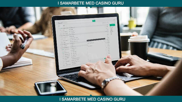 Kvinnliga näringslivstoppar som formar framtidens internetföretag