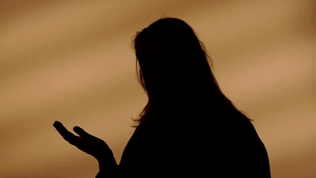 INTERVJU: Toppläraren Karin vittnar om invandringskaos i eftertraktad stockholmsskola