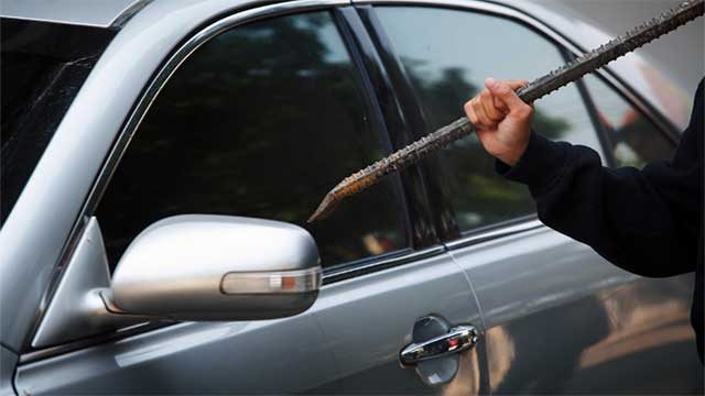 Hitresta tjuvligornas nya målgrupp: sörjande svenskar på kyrkogårdarna