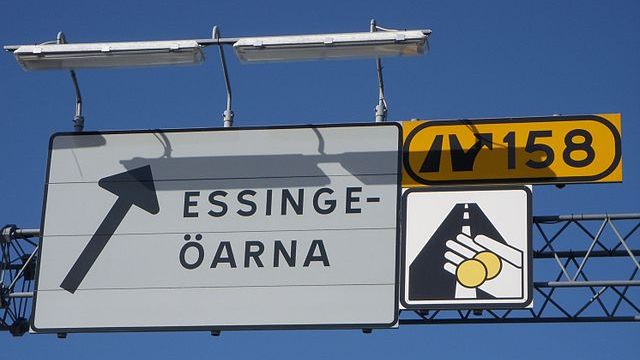 Trängelskatten höjs i Stockholm – dyrare att köra bil före högtider