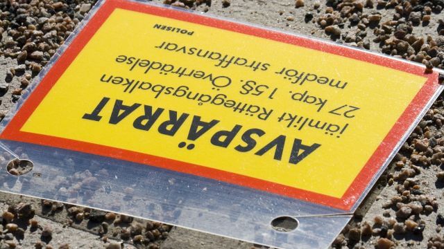 Kvinna larmade om hot men polisen lämnade – mördades timmar senare