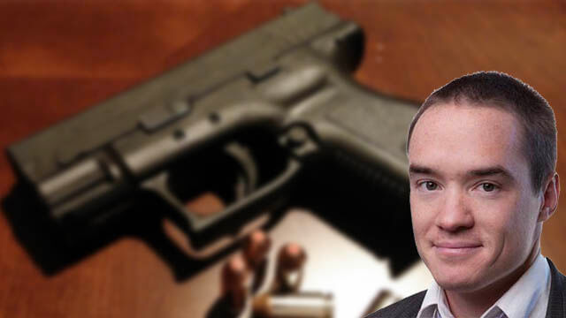 När samhällskontraktet är brutet och kaoset breder ut sig måste svenskar ges möjlighet att försvara sig