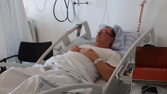 69-åring riskerade blodförgiftning – tvingades vänta 46 timmar på akuten