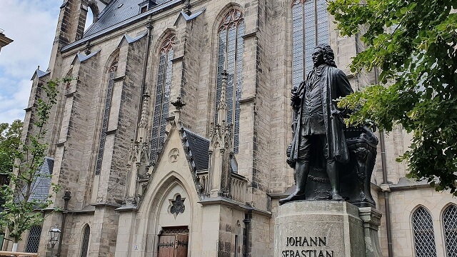 Johann Sebastian Bachs kyrka vandaliserad – fönster krossade