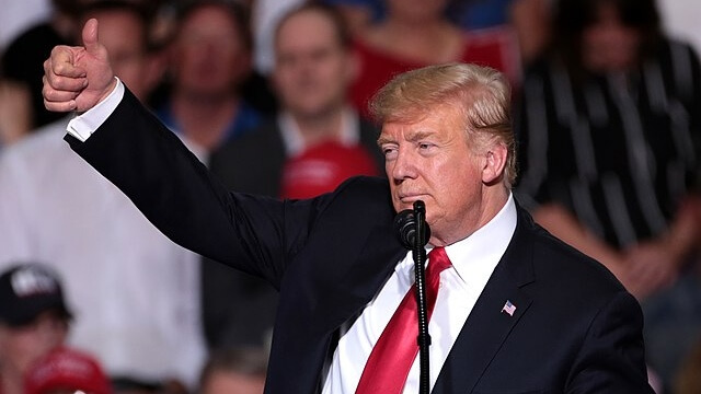 Donald Trump slår rekord i förtroendemätning