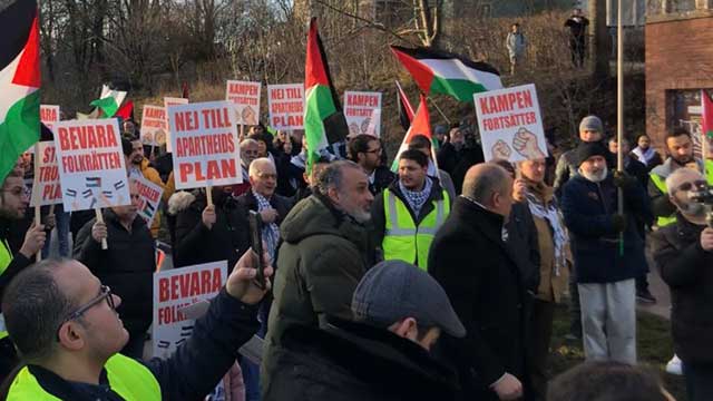 Våldsbudskap när palestinier i Stockholm demonstrerade mot Trumps fredsplan