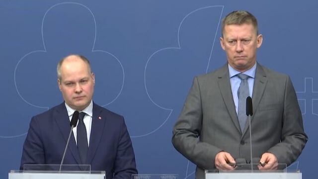 Säpo: Rasism och antifeminism hotar svensk demokrati