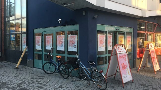 Elevgäng utsatte ICA-butik för stök och brottslighet – nu portar ägaren dem