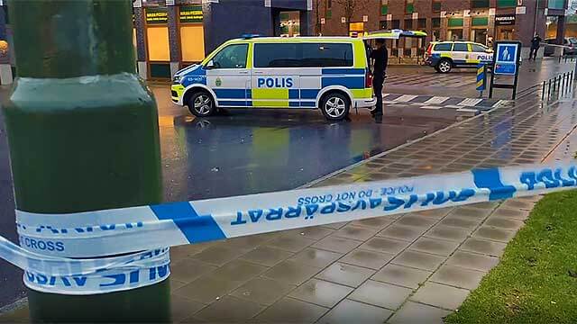 Väpnad gänguppgörelse i Malmö – en person ihjälskjuten