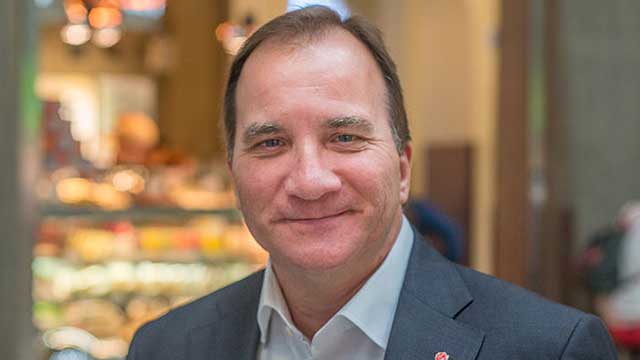 Löfven vill åsidosätta riksdagen – kräver ännu mer makt