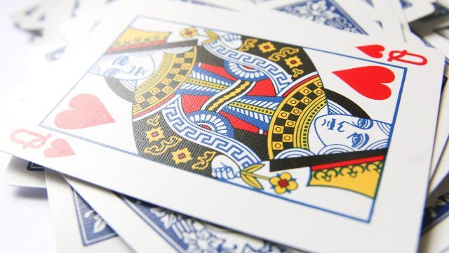 Spelindustrin ser ökat intresse för trav och poker