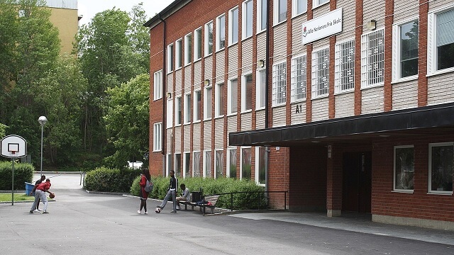 Så vill regeringen öka ’likvärdigheten’ och tvinga skolorna bli mer blandade