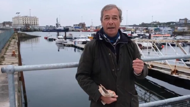 Polisbesök hos Nigel Farage efter avslöjande om illegal invandring