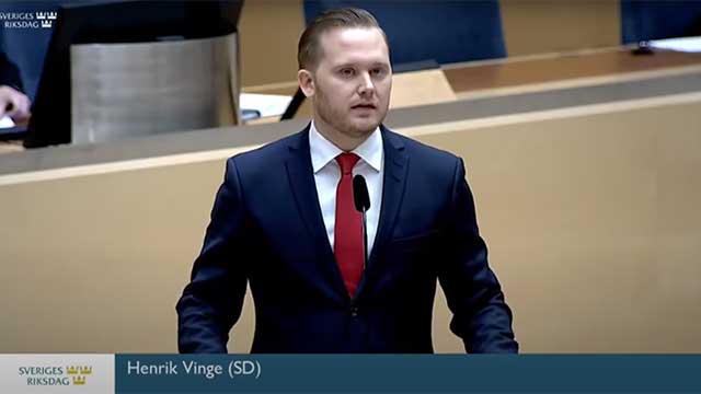 SD begär särskild riksdagsdebatt om döden på äldreboenden